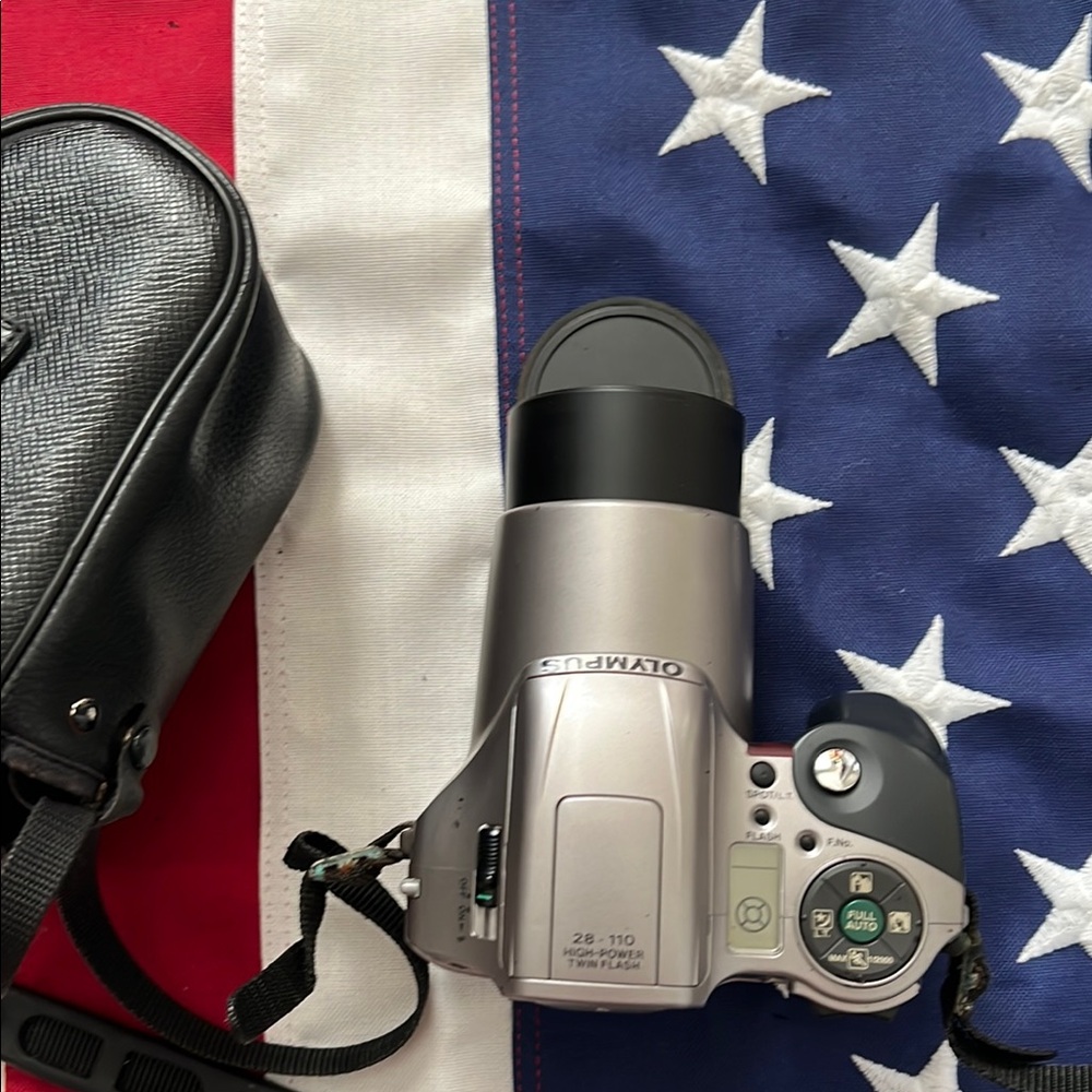 Olympus Camera with Black Case - Picture 7 of 15